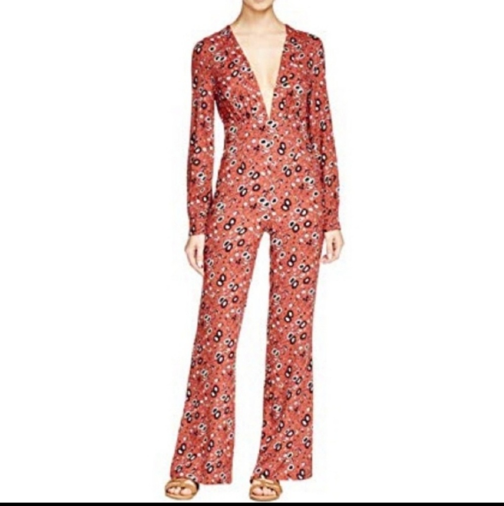 Free People Floral jumpsuit 💢Host Pick!💢 - Picture 7 of 9